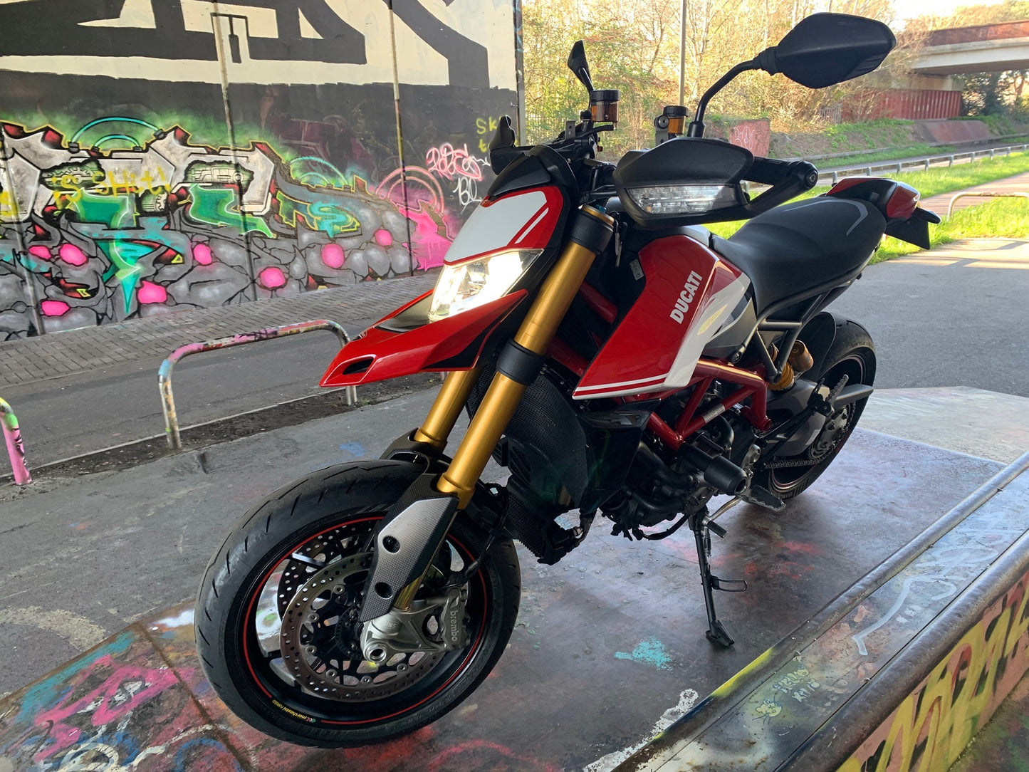 Ducati Hypermotard 950 SP – Carbon Loaded – Termignoni Exhaust – Immaculate