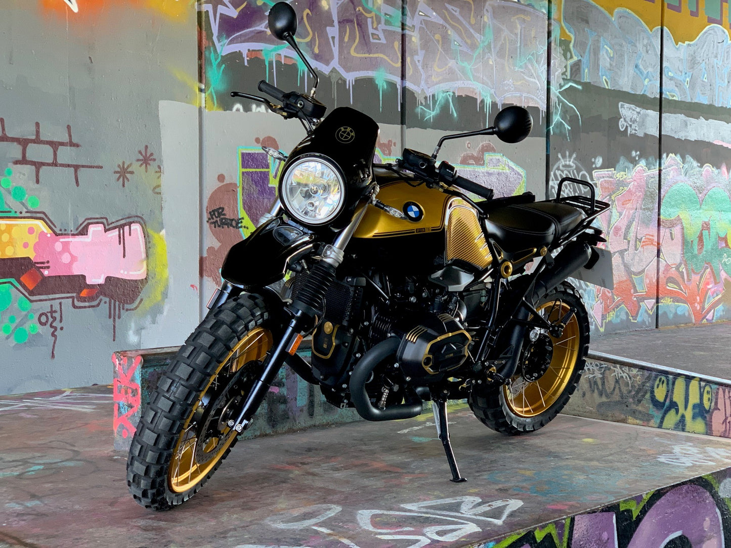 BMW R Nine T Urban G/S Option 719 – 1200cc – Black & Gold – Immaculate *SOLD*