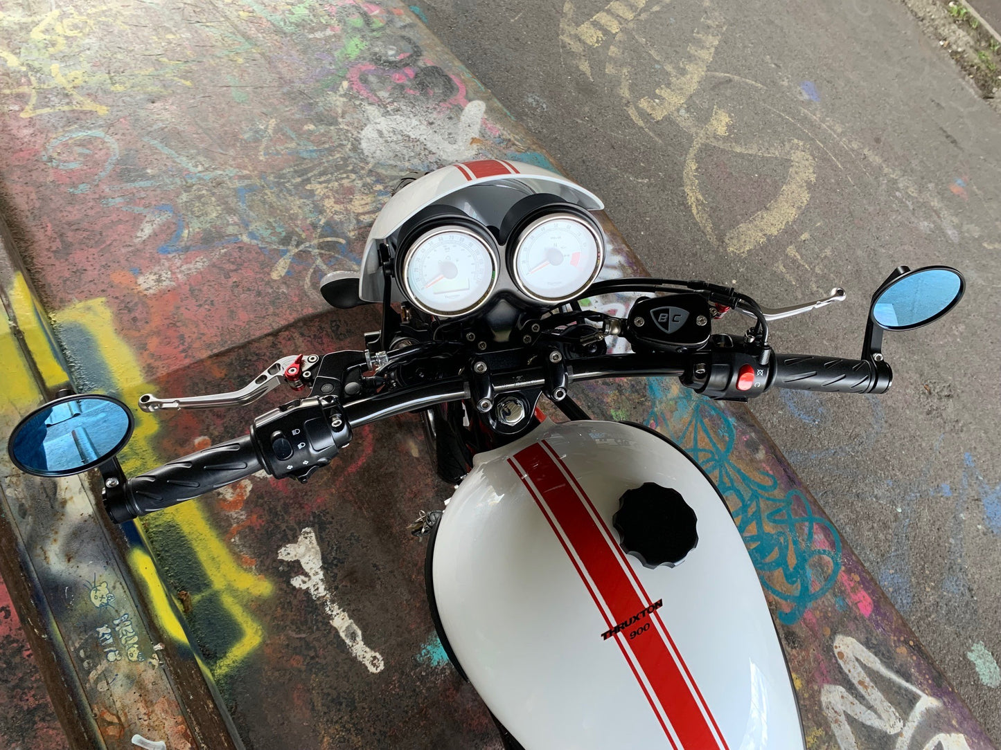 Triumph Thruxton 900 – 2010 10th Anniversary Edition – Custom Build – Rare *SOLD*