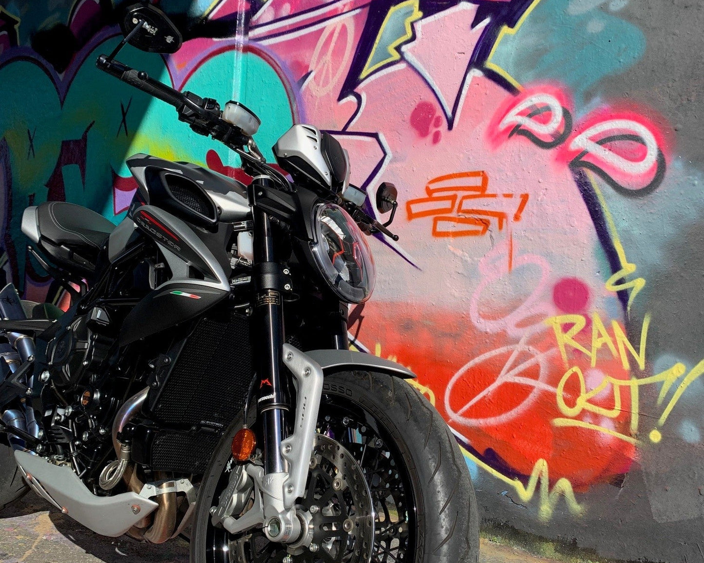 MV Agusta Dragster RR (2021) – 800cc – “Motorcycle Art” – Immaculate