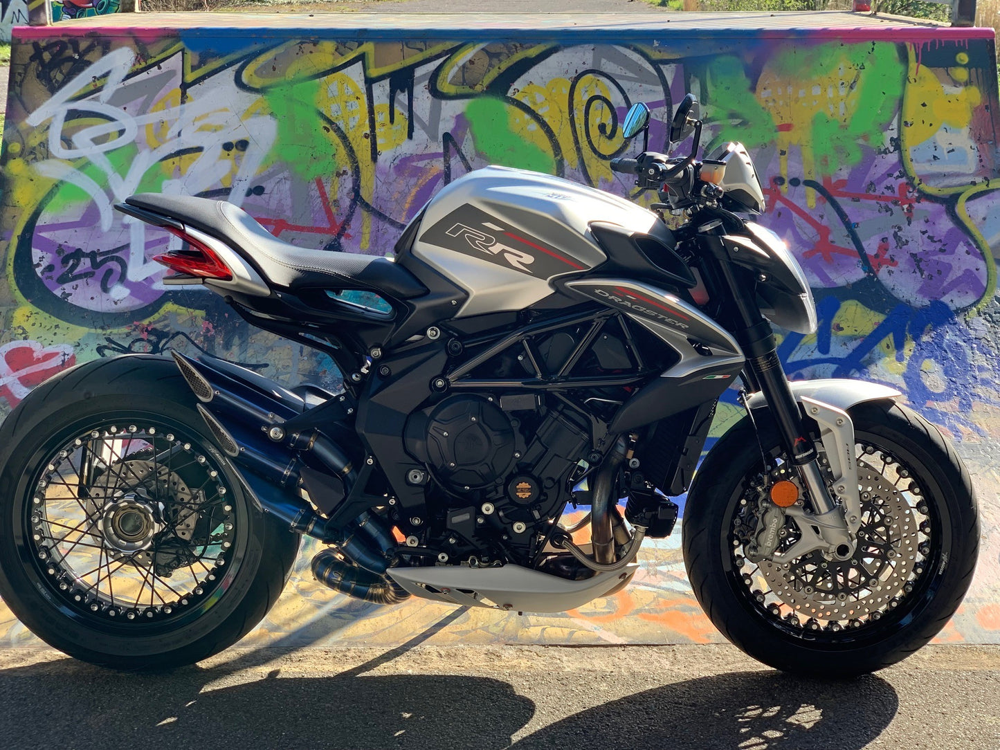 MV Agusta Dragster RR (2021) – 800cc – “Motorcycle Art” – Immaculate
